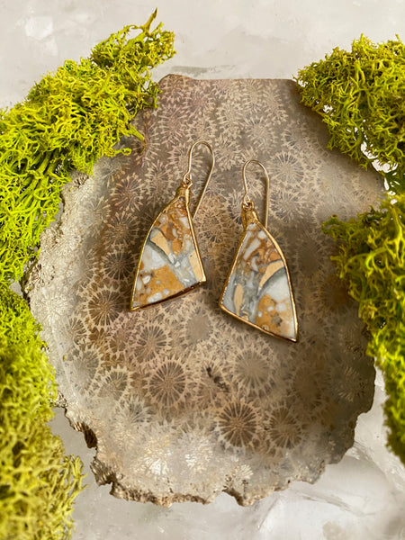 Palm Root Angle Earrings